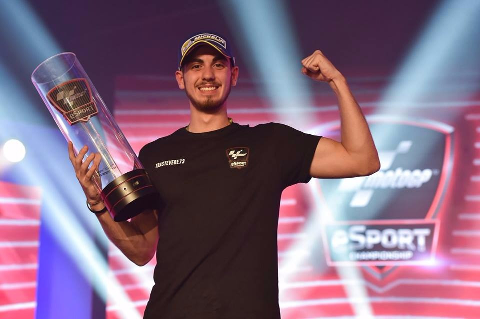 El italiano Trastevere73 es el primer campeón de MotoGP eSport